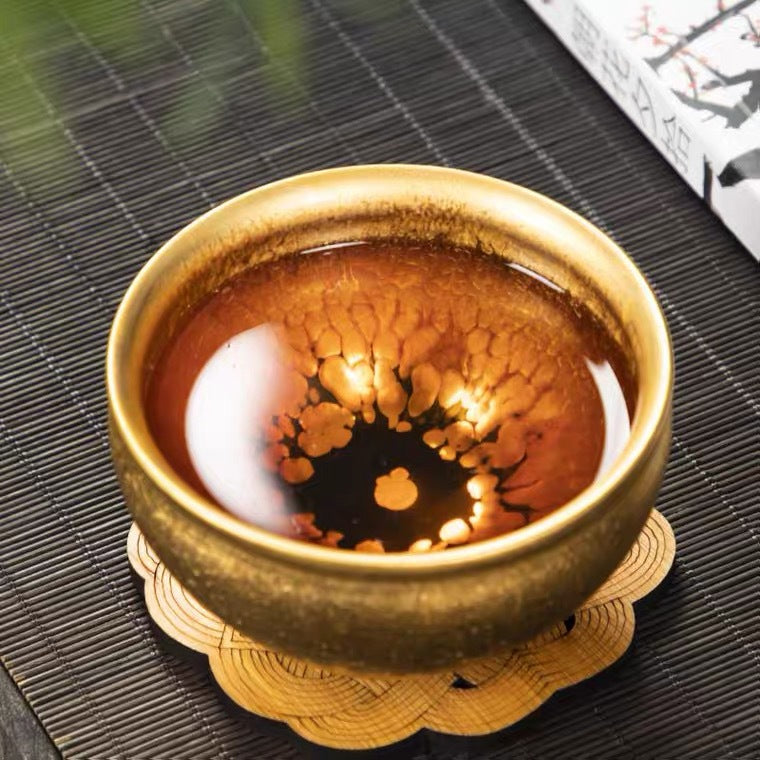 Handmade Golden Glaze Ceramic Teacup, Artisan Crafted Tea Bowl with Unique Crackle Pattern, Perfect for Tea Ceremony and Gift