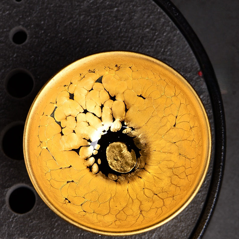 Handmade Golden Glaze Ceramic Teacup, Artisan Crafted Tea Bowl with Unique Crackle Pattern, Perfect for Tea Ceremony and Gift