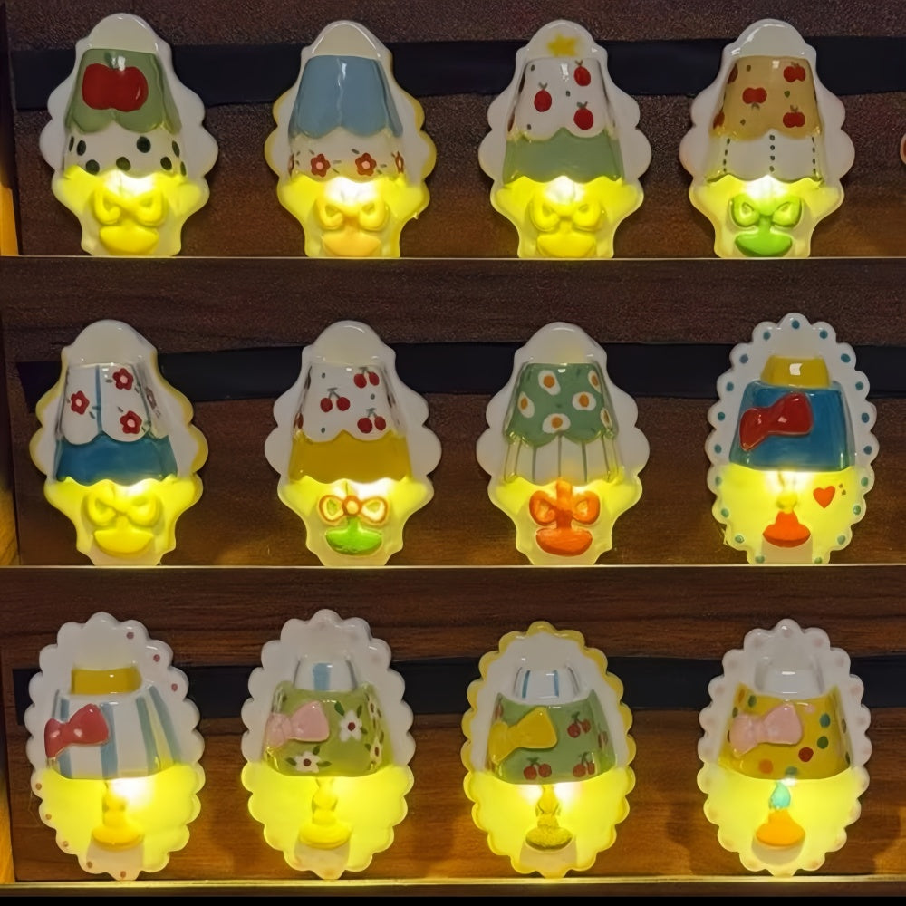 Handmade Ceramic Fridge Magnets,Mini Desk Lamp Magnetically Attached,Hand-Drawn And Made,For Decoration And As A Birthday Gift