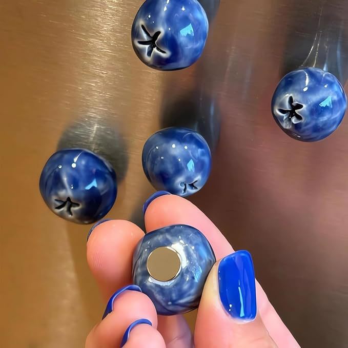 5pcs/set Blueberry Fridge Magnet, 3D Resin Small Blueberries Refrigerator Decoration, Cute Fridge Magnet for Home Kitchen Office Locker, Gift